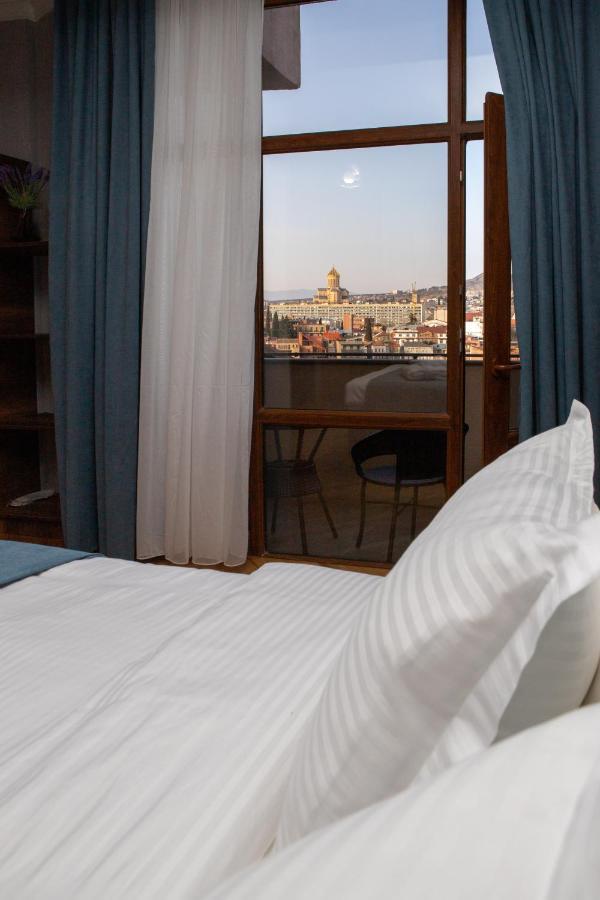 Legend Hotel Tbilisi Luaran gambar