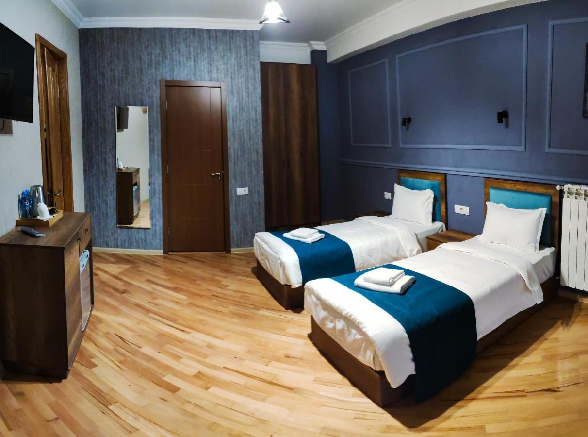 Legend Hotel Tbilisi Luaran gambar