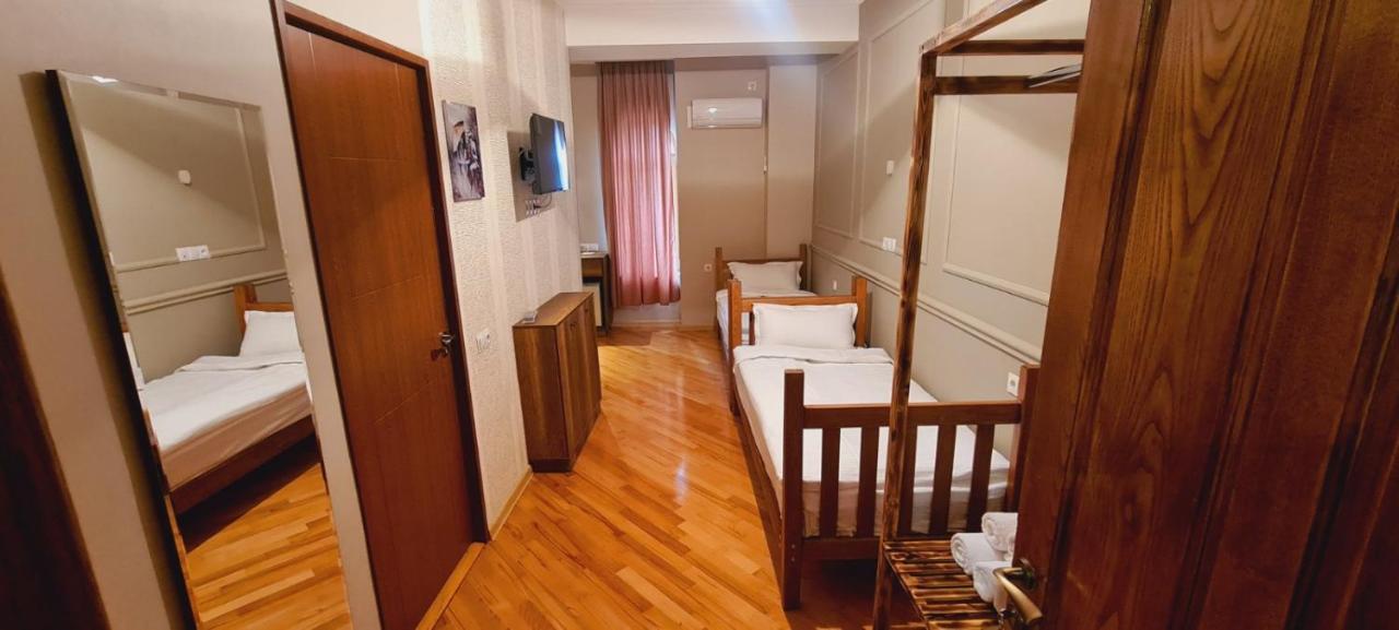 Legend Hotel Tbilisi Luaran gambar