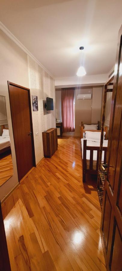 Legend Hotel Tbilisi Luaran gambar