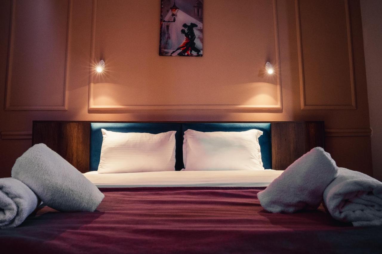 Legend Hotel Tbilisi Luaran gambar